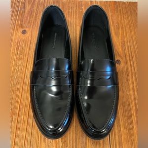 Banana Republic Black Penny Loafers Women 7